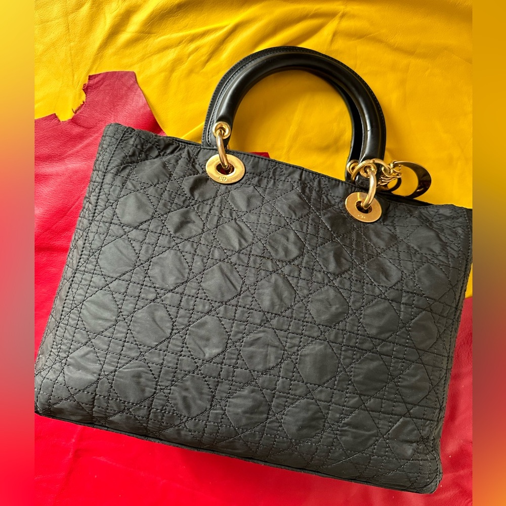 Lady Dior Medium